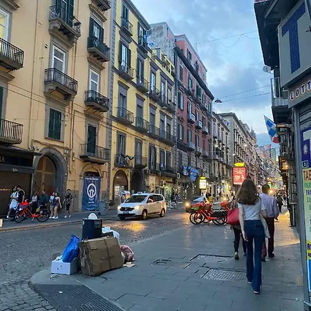 Pensión Maison Caravita Nápoles