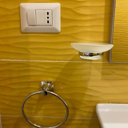 Maison Caravita 4* نابولي