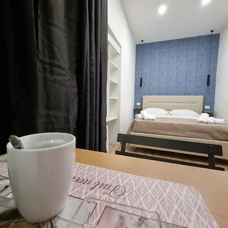 Maison Caravita بيت ضيافة نابولي